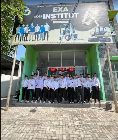 Kampus EXA Institut Kediri